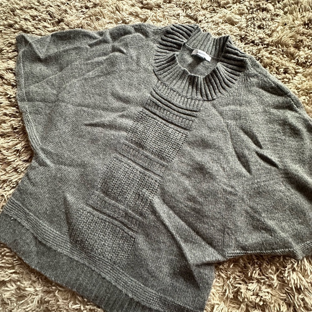 Gray Women's Knit Poncho
